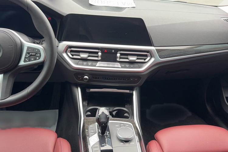 Used BMW 3 Series 2021 Second Facelift 325Li M Sport Package Gear Lever