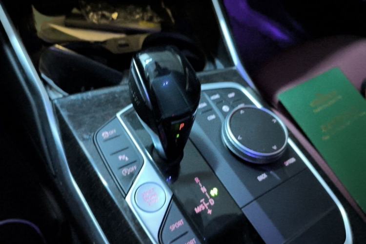 Used BMW 3 Series 2021 Second Facelift 325Li M Sport Package Gear Lever