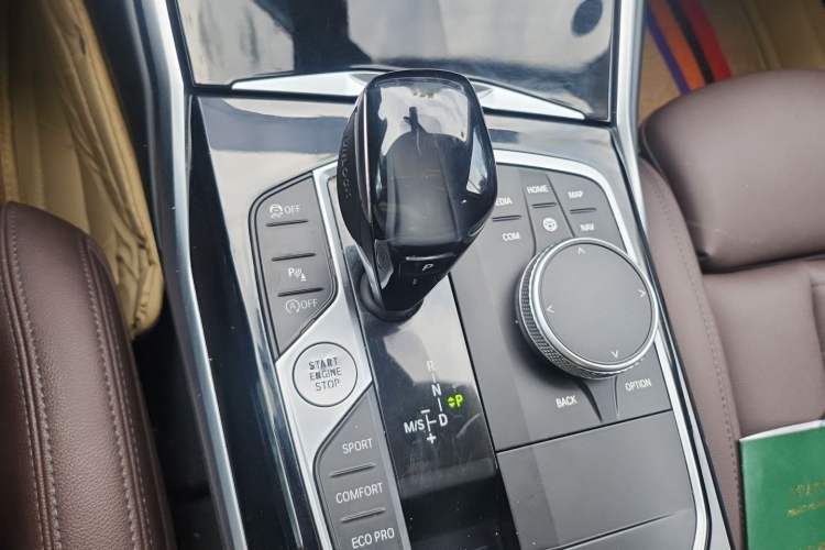 Used BMW 3 Series 2021 Restyled 320i Sport Package Gear Lever