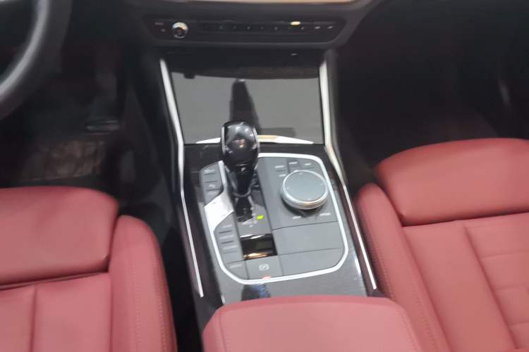 Used BMW 3 Series 2021 Second Facelift 325Li M Sport Package Gear Lever