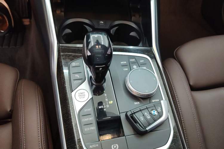 Used BMW 3 Series 2021 Restyled 325Li xDrive M Sport Package Gear Lever
