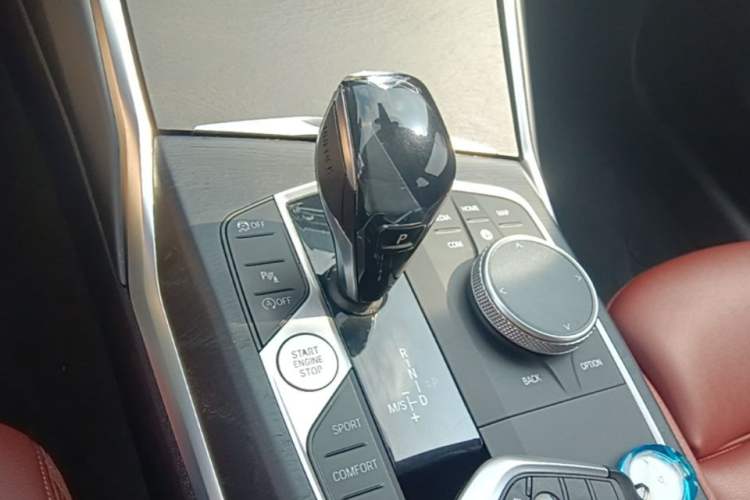 Used BMW 3 Series 2021 Restyled 325i M Sport Package Gear Lever