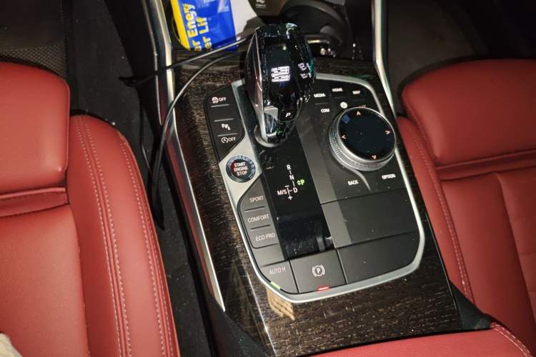 Used BMW 3 Series 2021 Restyled 325Li M Sport Package Gear Lever