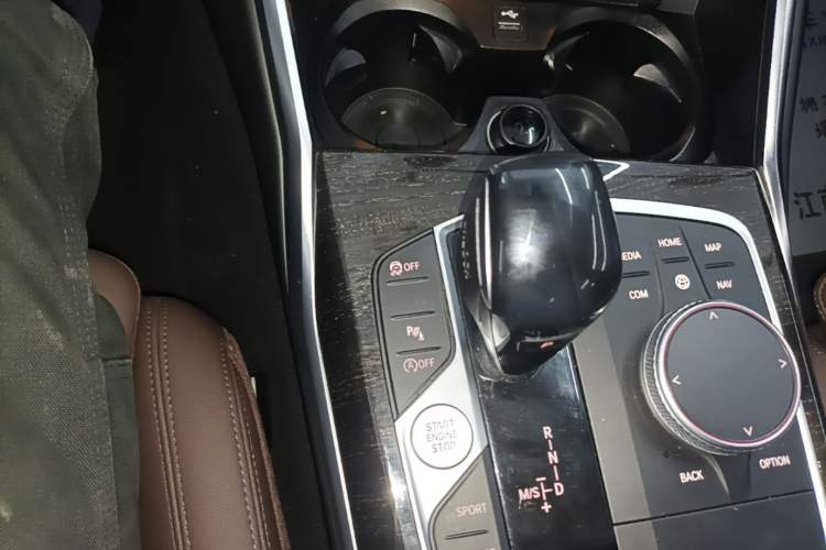 Used BMW 3 Series 2021 Restyled 325Li M Sport Package Gear Lever