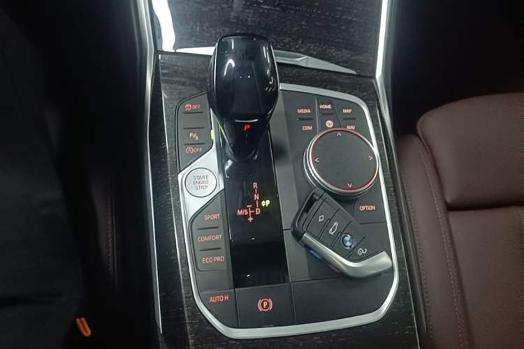 Used BMW 3 Series 2021 325Li M Sport Package Gear Lever