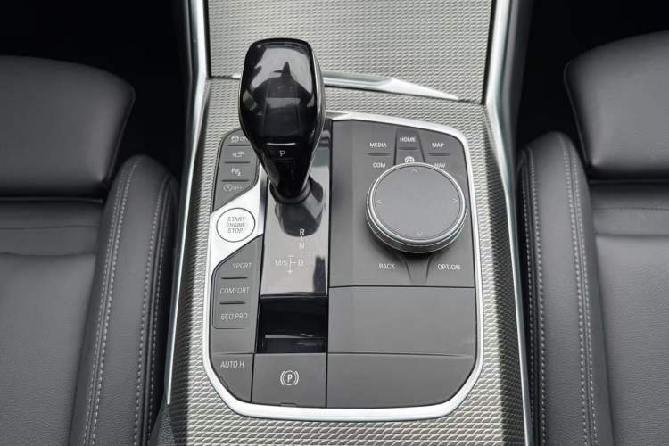 Used BMW 3 Series 2021 Facelifted 325Li M Sport Night Edition Package Gear Lever