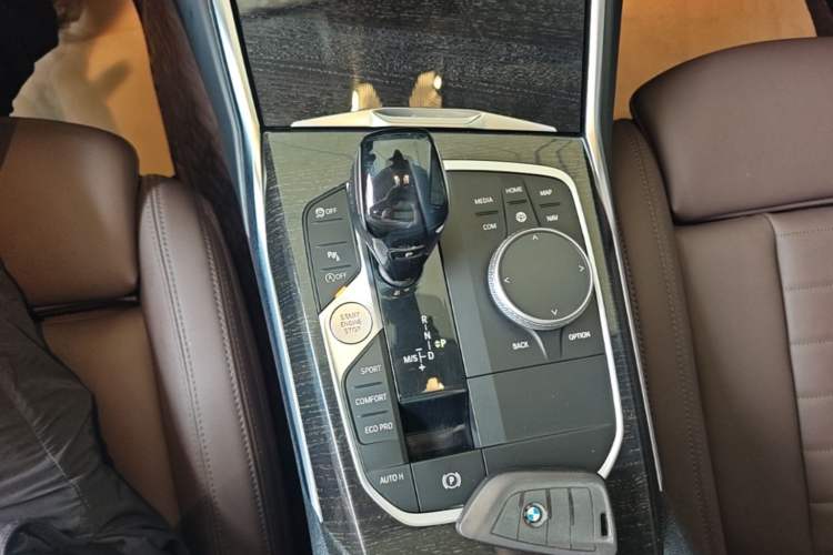 Used BMW 3 Series 2021 Restyled 325Li M Sport Package Gear Lever