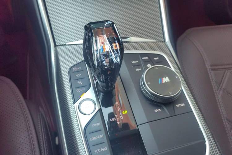 Used BMW 3 Series 2021 Facelifted 325Li M Sport Night Edition Package Gear Lever