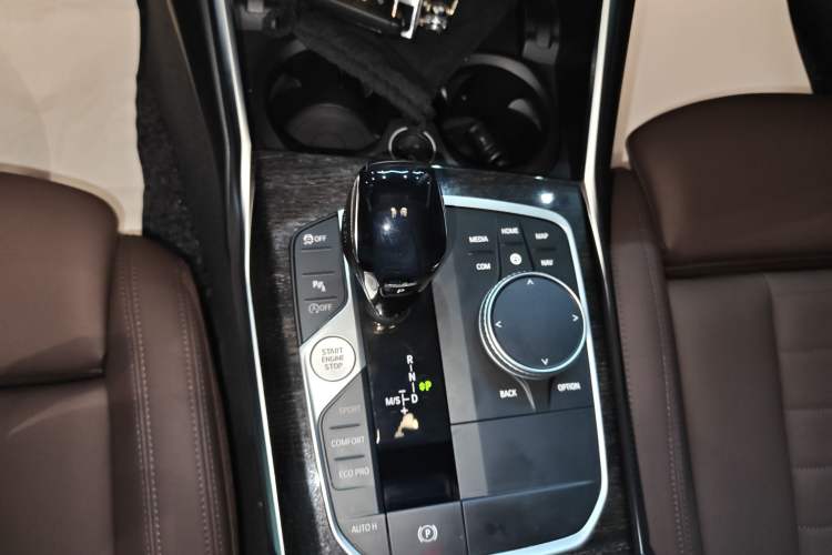 Used BMW 3 Series 2021 Restyled 325Li M Sport Package Gear Lever