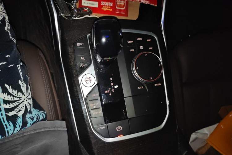 Used BMW 3 Series 2021 Second Facelift 325Li M Sport Package Gear Lever