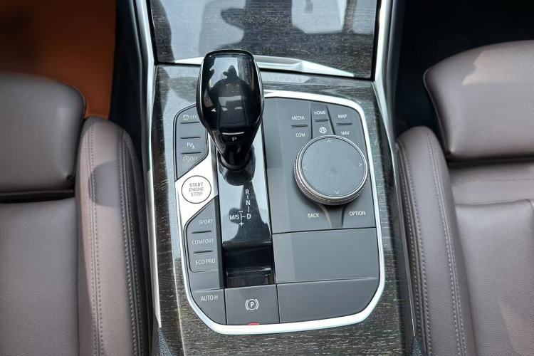 Used BMW 3 Series 2021 325Li M Sport Package Gear Lever