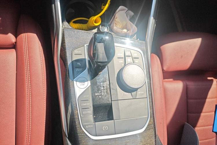 Used BMW 3 Series 2021 325Li M Sport Package Gear Lever
