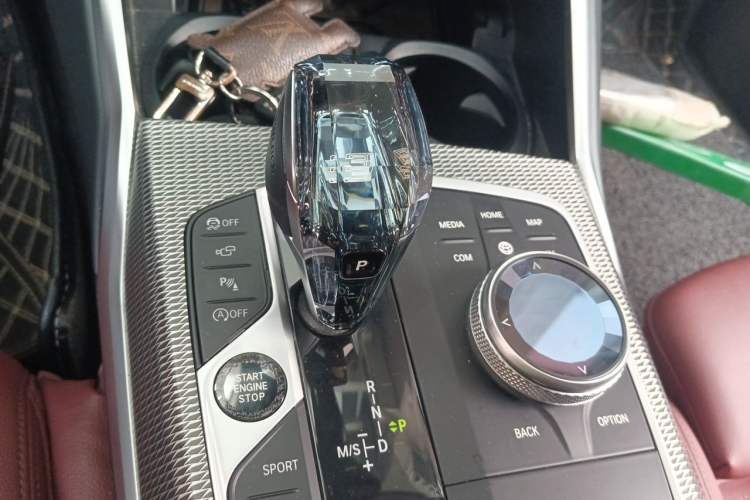 Used BMW 3 Series 2021 Facelifted 325Li M Sport Night Edition Package Gear Lever