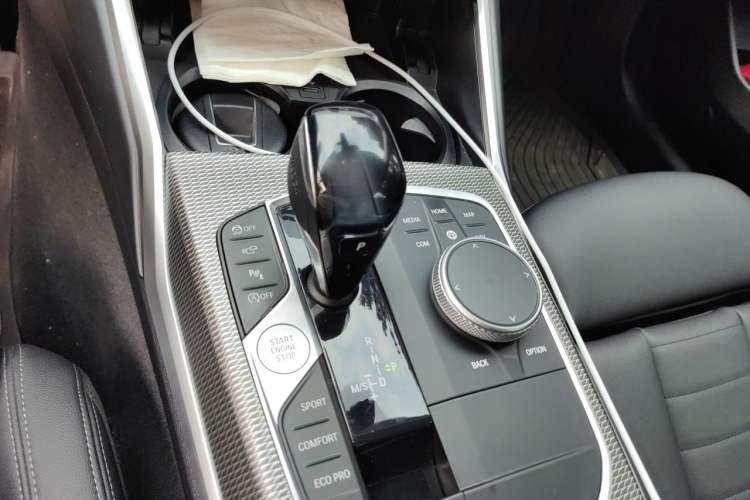 Used BMW 3 Series 2021 325Li M Sport Shadowline Package Gear Lever