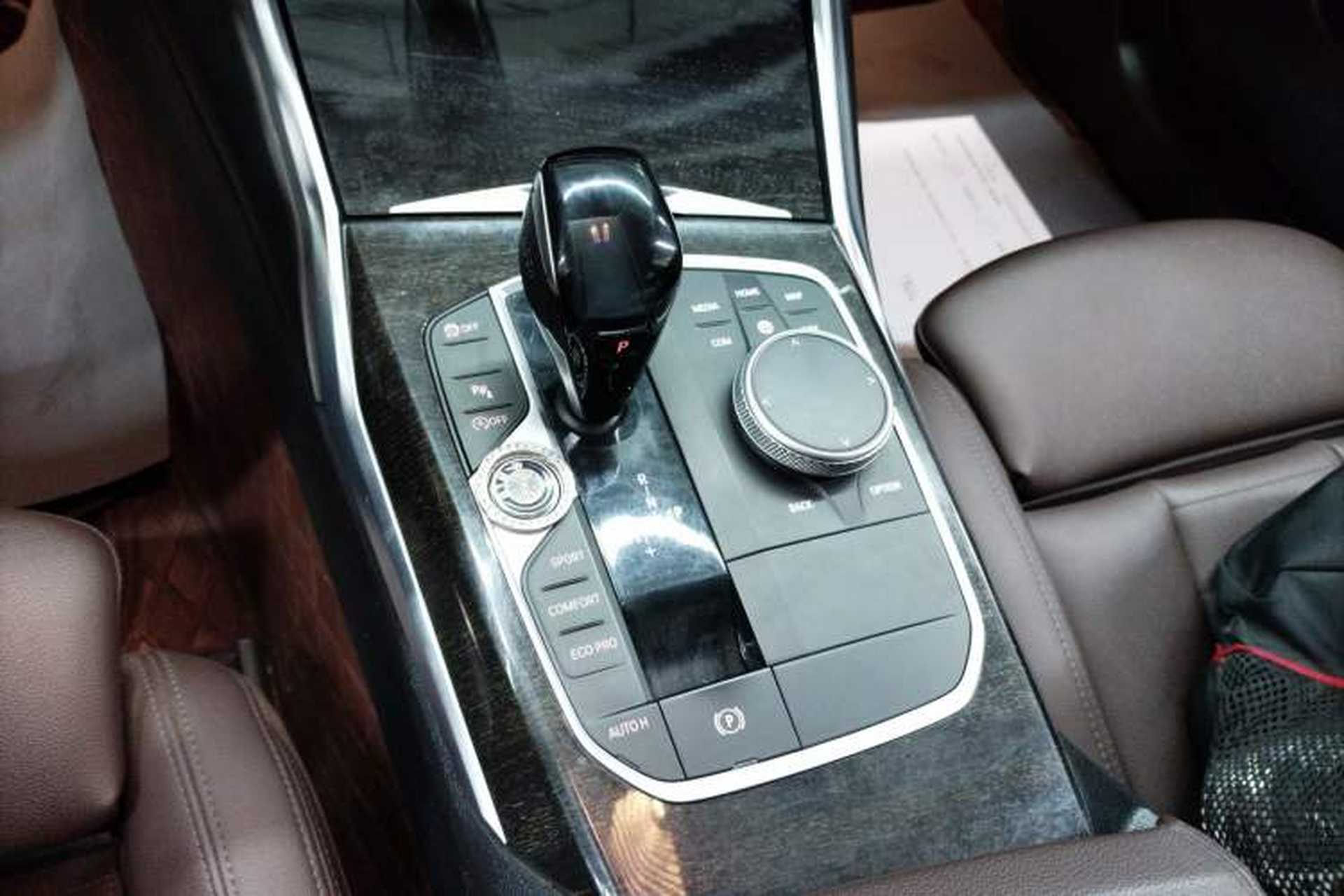 Used BMW 3 Series 2021 Restyled 325Li M Sport Package Gear Lever