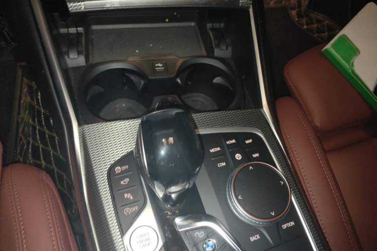 Used BMW 3 Series 2021 Second Facelift 325i M Sport Night Edition Package Gear Lever