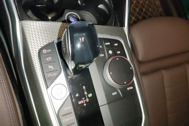 Used BMW 3 Series 2021 Restyled 325i M Sport Night Edition Package Gear Lever