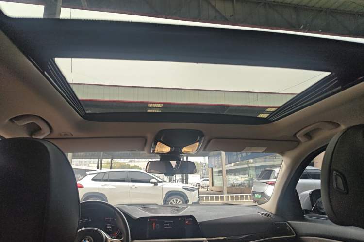 Used BMW 3 Series 2021 Second Facelift 325Li M Sport Package Headliner