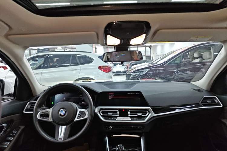 Used BMW 3 Series 2021 Second Facelift 320Li M Sport Package Headliner