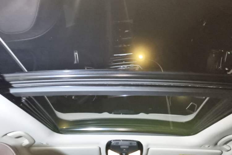 Used BMW 3 Series 2021 Restyled 325Li M Sport Package Headliner
