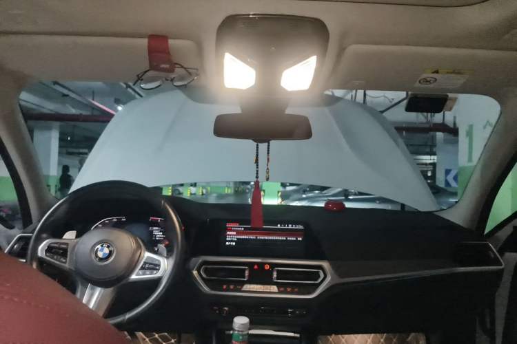 Used BMW 3 Series 2021 325i M Sport Night Edition package Headliner