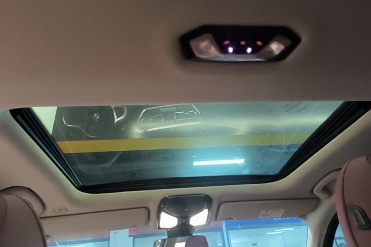 Used BMW 3 Series 2021 Restyled 325i M Sport Night Edition Package Headliner