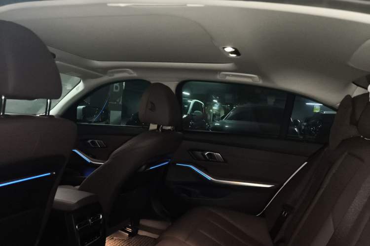 Used BMW 3 Series 2021 Restyled 325Li M Sport Package Headliner