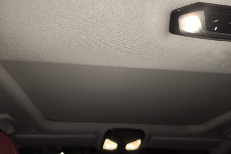 Used BMW 3 Series 2021 Restyled 325i M Sport Night Edition Package Headliner