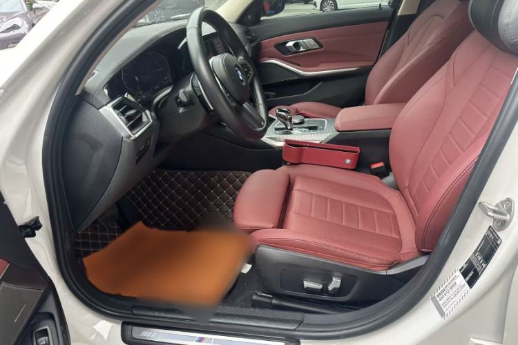 Used BMW 3 Series 2021 Second Facelift 330i M Sport Night Edition Package Interior 1