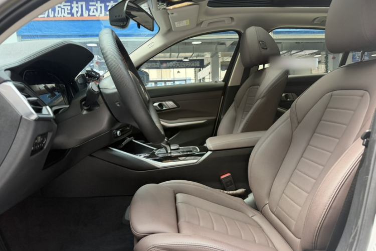 Used BMW 3 Series 2021 Second Facelift 320Li M Sport Package Interior 1