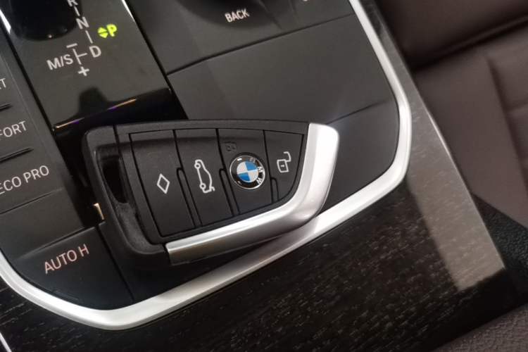 Used BMW 3 Series 2021 325Li M Sport Package Interior 1