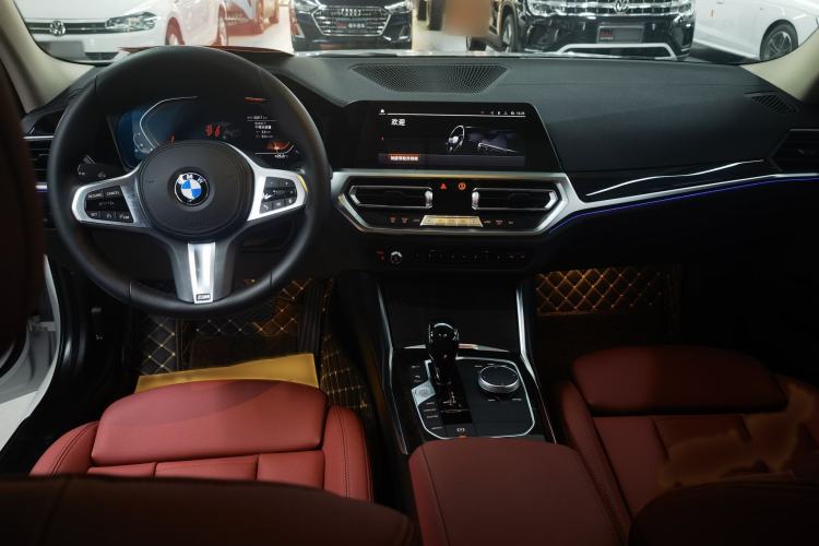Used BMW 3 Series 2021 Second Facelift 325Li M Sport Package Interior 1