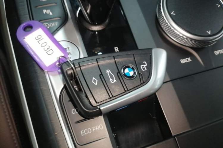Used BMW 3 Series 2021 Second Facelift 325i M Sport Package Interior 1