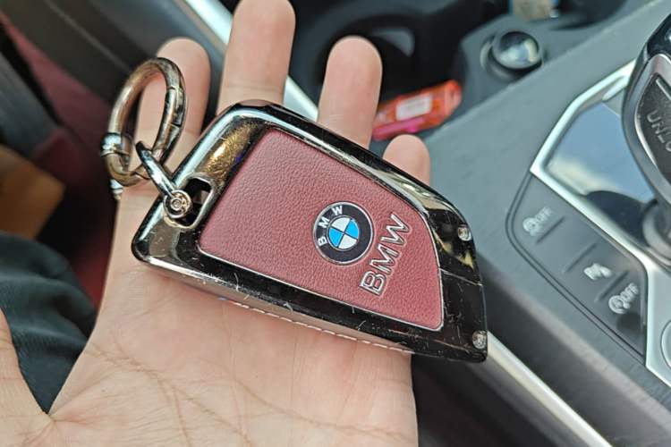 Used BMW 3 Series 2021 325i M Sport Package Interior 1