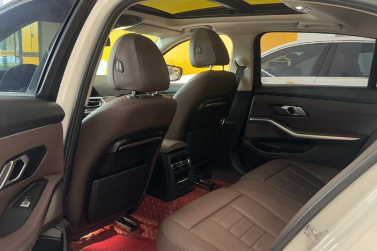 Used BMW 3 Series 2021 Facelifted 320Li M Sport Package Interior 2
