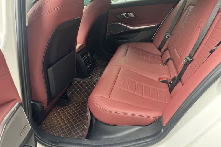 Used BMW 3 Series 2021 Second Facelift 330i M Sport Night Edition Package Interior 2