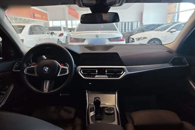 Used BMW 3 Series 2021 330i M Sport Night Edition Interior 2