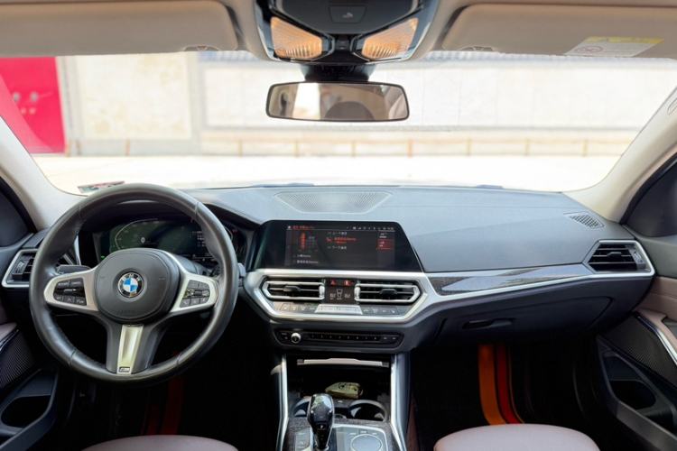 Used BMW 3 Series 2021 Second Facelift 325Li M Sport Package Interior 2