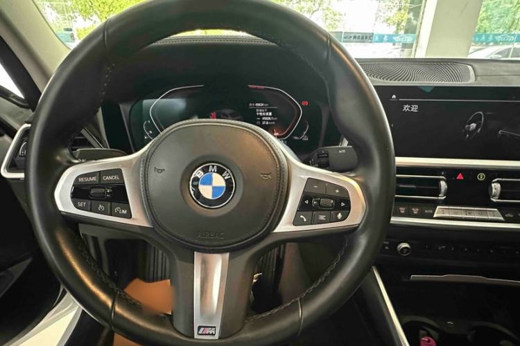 Used BMW 3 Series 2021 Second Facelift 325Li M Sport Package Interior 2