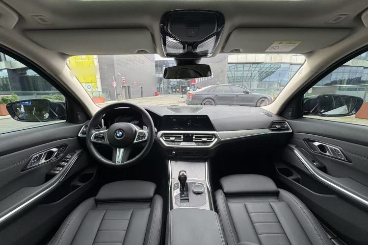 Used BMW 3 Series 2021 Facelifted 325Li M Sport Night Edition Package Interior 2