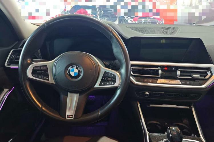 Used BMW 3 Series 2021 Restyled 325Li M Sport Package Interior 2