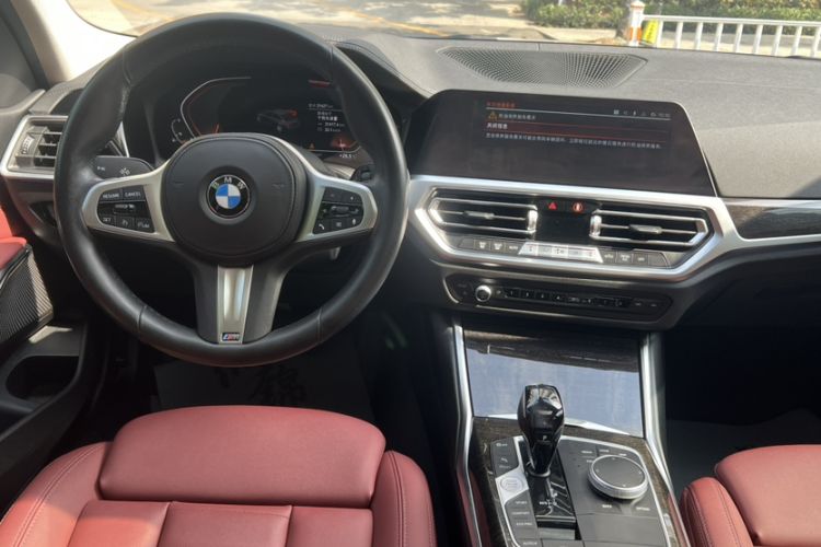 Used BMW 3 Series 2021 Second Facelift 325Li M Sport Package Interior 3