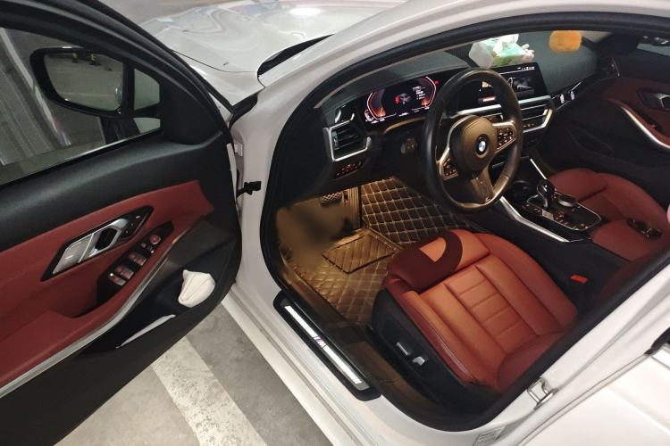 Used BMW 3 Series 2021 Facelifted 320Li M Sport Package Interior 3