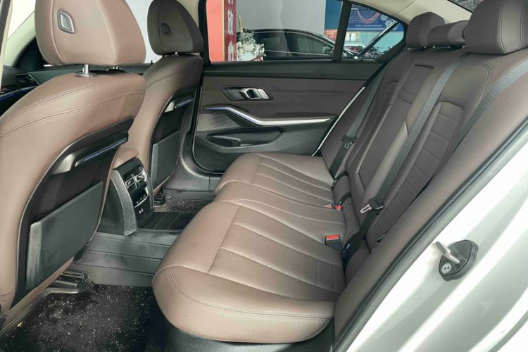 Used BMW 3 Series 2021 325Li xDrive M Sport Package Interior 3