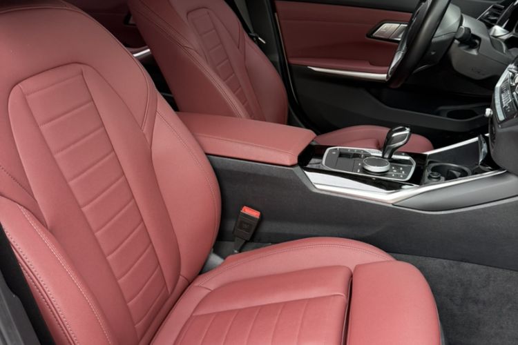 Used BMW 3 Series 2021 Facelifted 320Li M Sport Package Interior 3