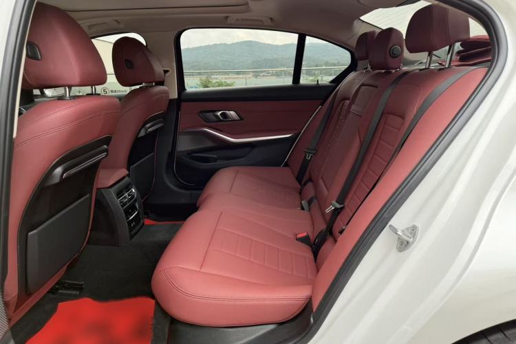 Used BMW 3 Series 2021 325Li M Sport Package Interior 4