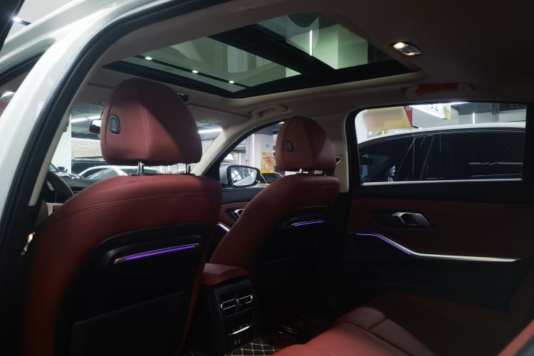 Used BMW 3 Series 2021 Second Facelift 325Li M Sport Package Interior 4
