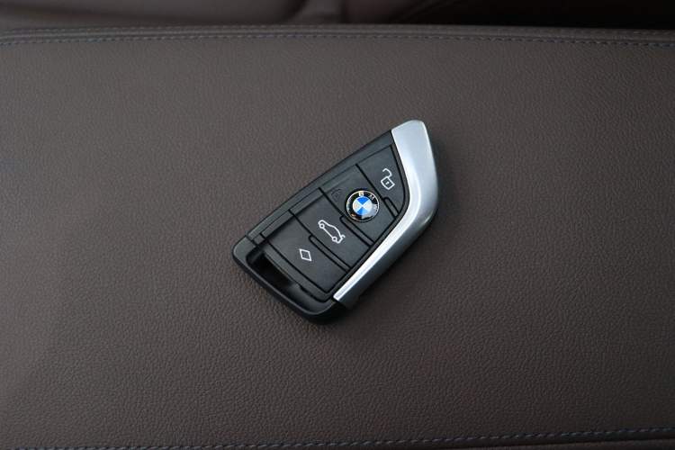 Used BMW 3 Series 2021 Restyled 320i Sport Package Interior 4