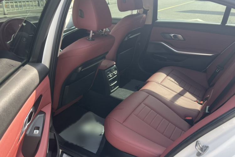 Used BMW 3 Series 2021 Second Facelift 325Li M Sport Package Interior 5