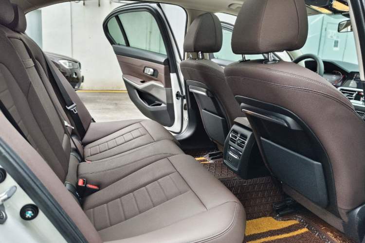 Used BMW 3 Series 2021 320Li M Sport Package Interior 5